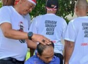 Kades Arsin Jadi  Tersangka, Warga Desa Kohod “Nazar” Cukur Rambut Plontos