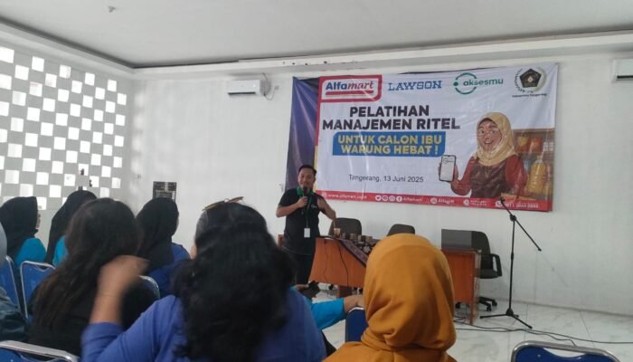 Pelatihan Manajemen Ritel: PWI dan Alfamart Group Siapkan IKWI Menjadi Wirausahawan Sukses