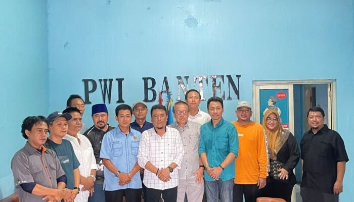 PWI Banten Sukses Fasilitasi Perdamaian Dua Kubu PWI Tangsel