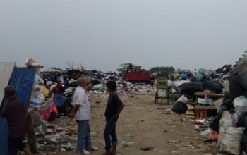 Diduga Cemari Lingkungan dan Resahkan Warga, Belasan Lapak Sampah Ilegal di Desa Gintung Diminta Segera Ditindak