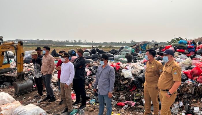 Sidak Sudah, Penindakan Belum: Lapak Sampah Diduga Ilegal di Gintung Pulo Masih Beroperasi