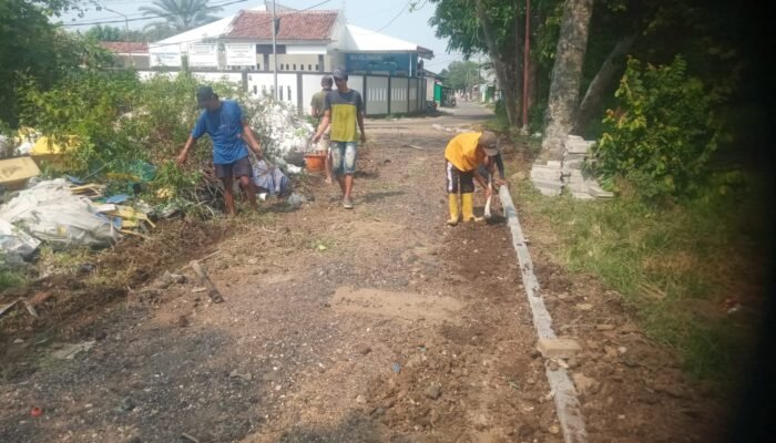 Proyek Paving Block di Desa Daon Berjalan Tanpa Papan Informasi, Warga Desak Penjelasan