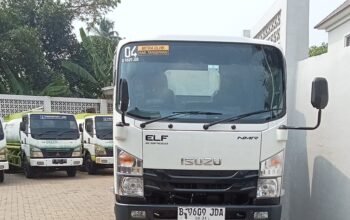 Bungkam Saat Dikonfirmasi, DLHK Tangerang Didesak Buka-bukaan Soal Armada Plat Hitam dan Retribusi Sampah