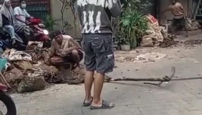 Komplotan Pencuri Kabel Tembaga Beraksi Disiang Hari
