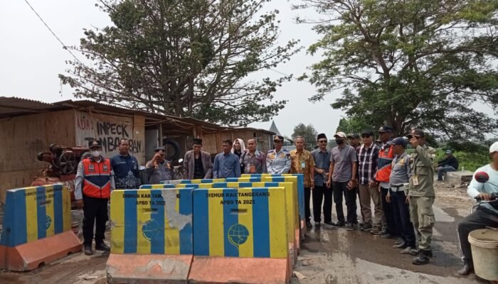 Warga Sukadiri Demo, Dishub Kabupaten Tangerang Awasi Truk Sumbu Tiga di Jalan Kali Cirarab