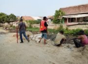 Diduga Gunakan Anggaran Pemerintah, Proyek Turap di Kosambi Minim Informasi dan Dikeluhkan Pekerja