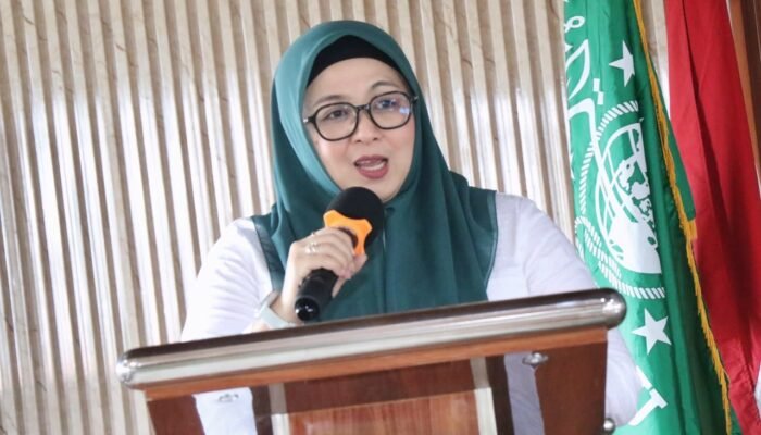 Intan Nurul Hikmah : Tekankan Pentingnya Peran Perempuan Sebagai Pilar Utama Cetak Generasi Unggul dan Berakhlakul Karimah, Dalam Seminar Pemberdayaan