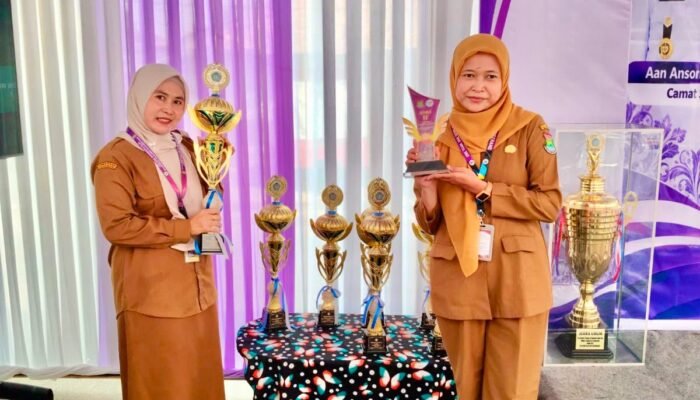 Puskesmas Sepatan Dukung Posyandu Desa Kayu Bongkok Raih Juara II Lomba Posyandu 6 SPM