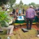 Bhabinkamtibmas Polsek Pasar Kemis, Lakukan Kegiatan Sambang Warga, Takziah ke Rumah Duka