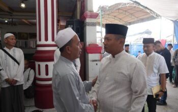 Kapolda Banten Melayat ke Rumah Duka Almarhum KH Ariman Anwar, Sampaikan Belasungkawa dan Doa